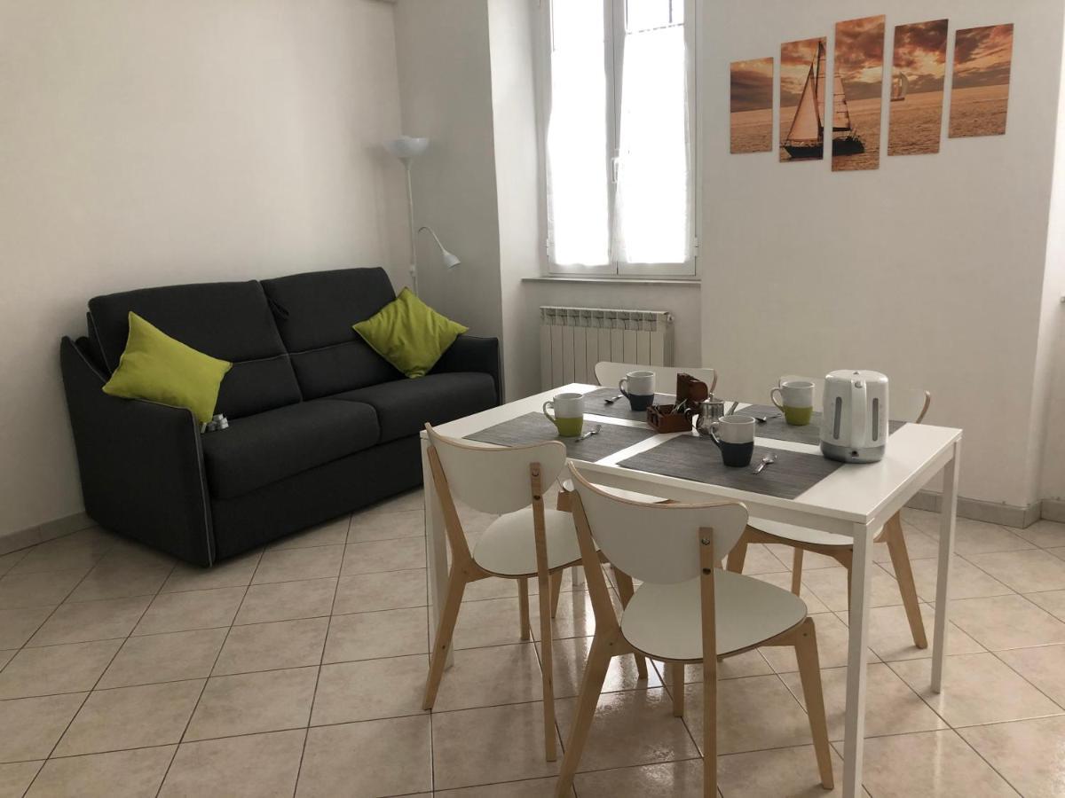 Due Ale - Nuova Casa Di Corte A Триест Екстериор снимка
